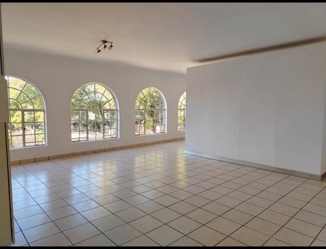 1 BEDROOM PROPERTY TO RENT IN KENSINGTON