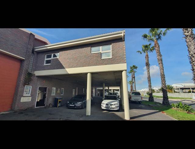320M² WAREHOUSE TO LET IN KILLARNEY GARDENS