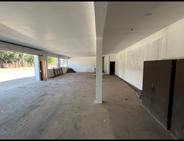150M² WAREHOUSE TO LET IN NEW ERA