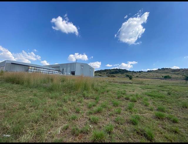 8,500M² VACANT LAND TO LET IN DEVLAND