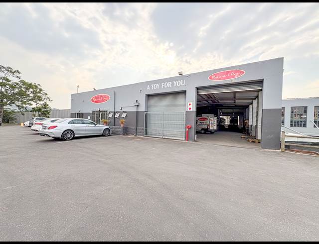 1,485M² WAREHOUSE TO LET IN NEW GERMANY