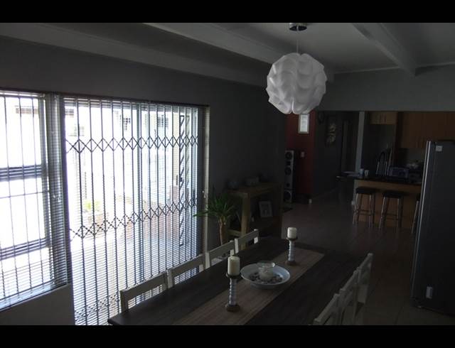 3 bed property to rent in BRACKENFELL SOUTH