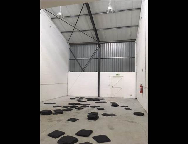 350M² WAREHOUSE RENTED IN CAPRICORN