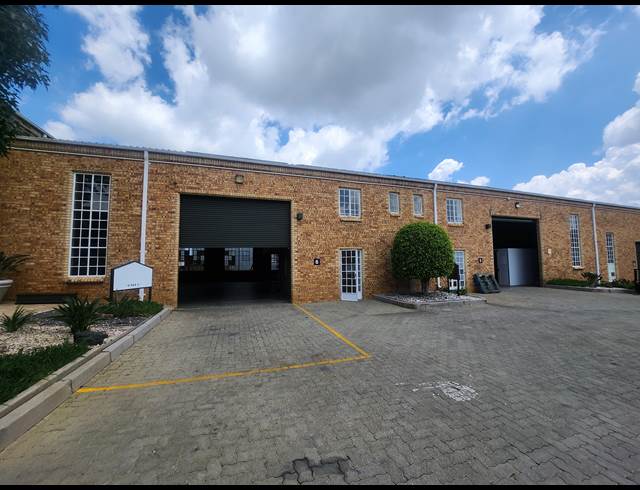 351M² WAREHOUSE TO LET IN ALLANDALE