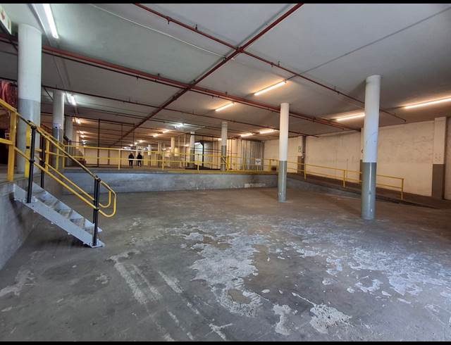 1,835M² BUILDING RENTED IN WILSONIA