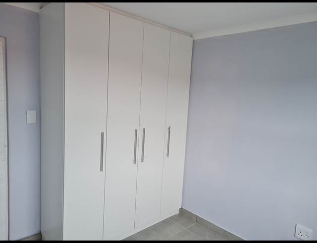 2 bed property to rent in RICHMOND