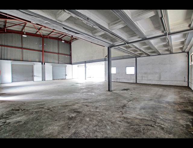 413M² WAREHOUSE TO LET IN WYNBERG
