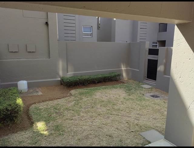 1 BEDROOM PROPERTY TO RENT IN BRYANSTON