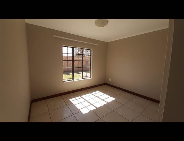 2 BEDROOM PROPERTY TO RENT IN RIVERSDALE
