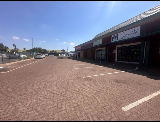 145M² RETAIL TO LET IN MIDDELBURG CENTRAL