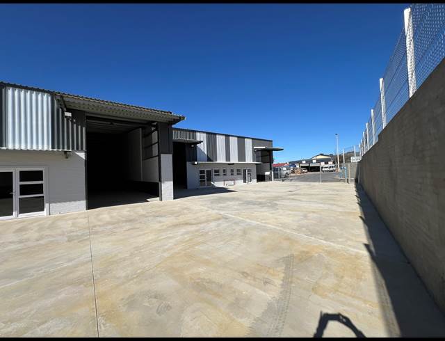 314M² WAREHOUSE TO LET IN MALMESBURY INDUSTRIA