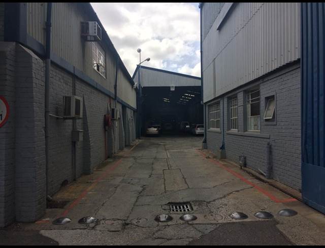 487M² WAREHOUSE TO LET IN WOODSTOCK