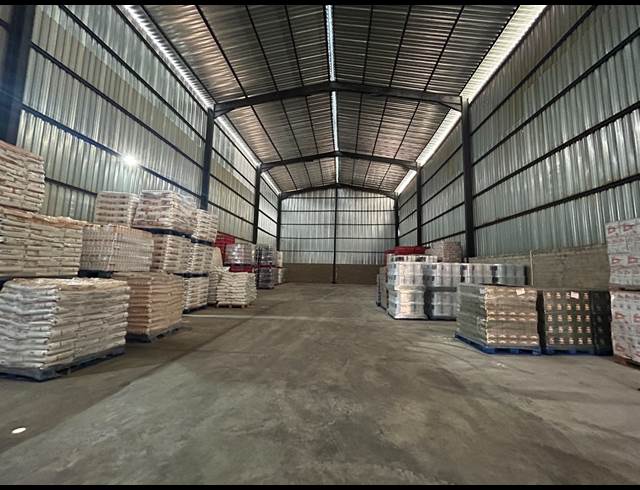 420M² WAREHOUSE TO LET IN INDUSTRIA WEST