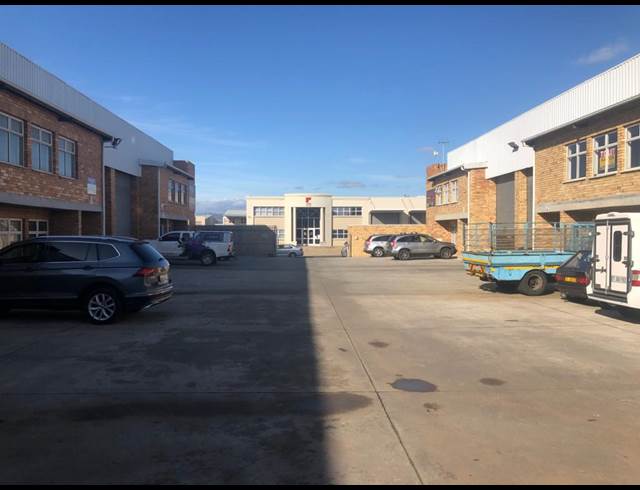 362M² WAREHOUSE TO LET IN STIKLAND INDUSTRIAL