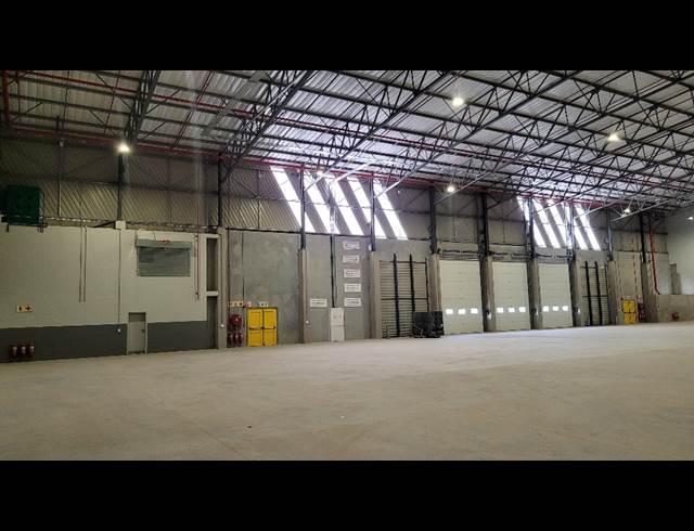 3,503M² WAREHOUSE TO LET IN BLACKHEATH INDUSTRIAL