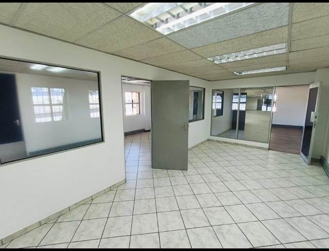 INDUSTRIAL PROPERTY TO RENT IN PAULSHOF