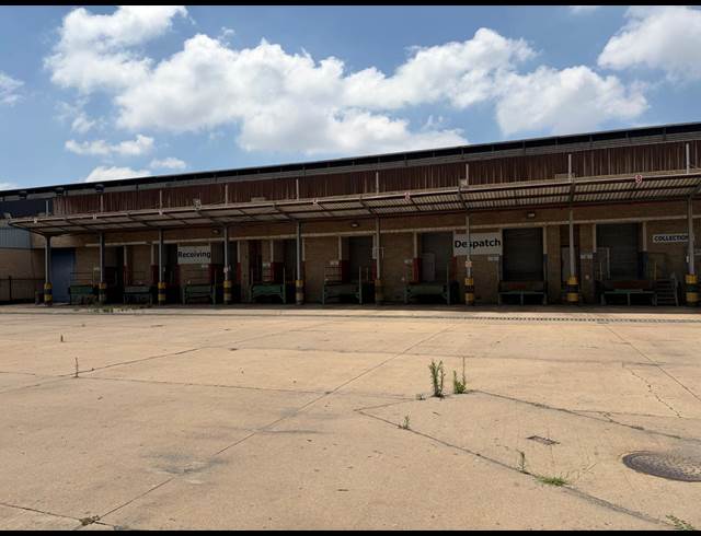 14,884M² WAREHOUSE TO LET IN CITY DEEP