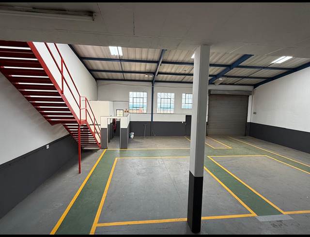 500M² WAREHOUSE TO LET IN HALFWAY HOUSE