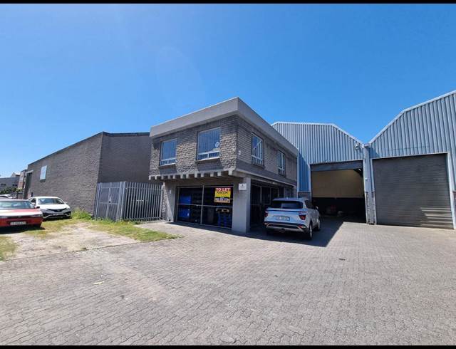 275M² WAREHOUSE TO LET IN EPPING INDUSTRIAL