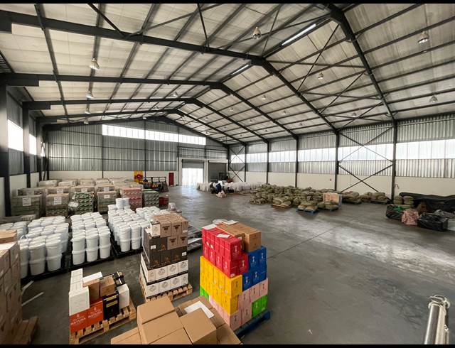 2,448M² WAREHOUSE TO LET IN GLEN AUSTIN AH