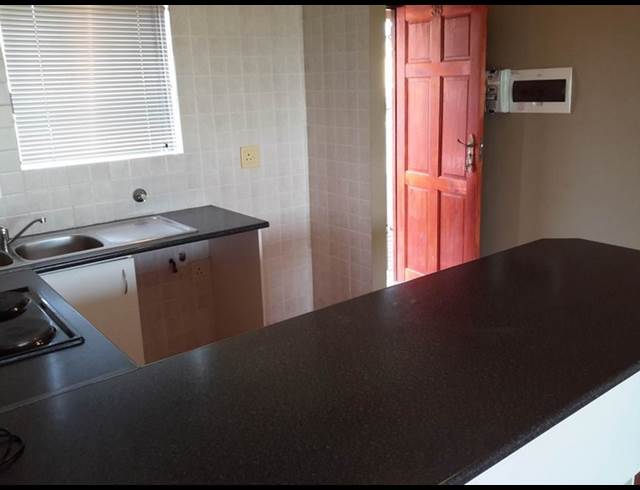2 bed property to rent in STRAND