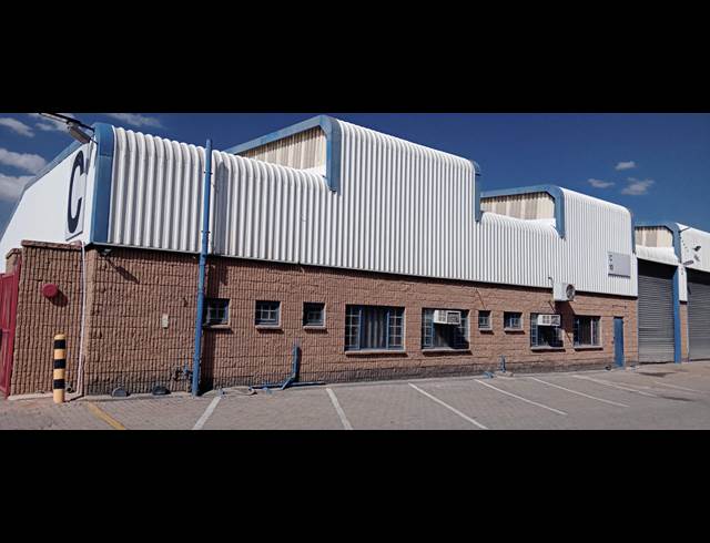 654M² WAREHOUSE TO LET IN SELBY