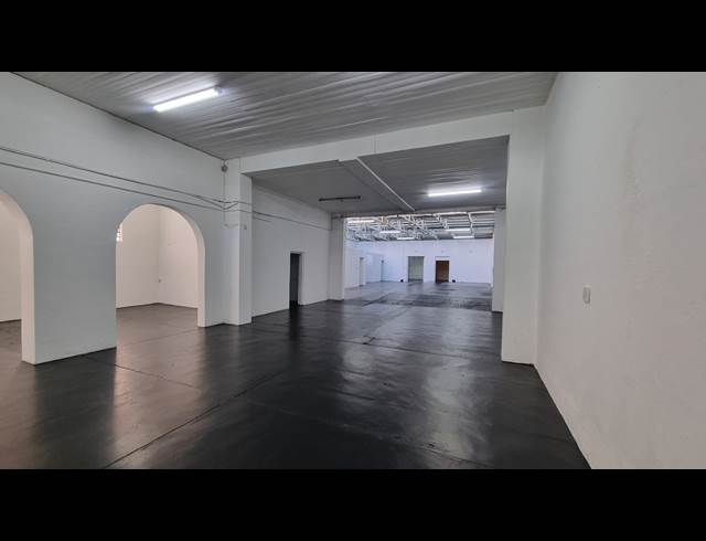 538M² RETAIL TO LET IN WOODSTOCK