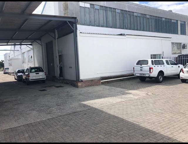 300M² WAREHOUSE RENTED IN NDABENI