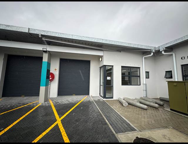 256M² BUSINESS TO LET IN MILNERTON CENTRAL