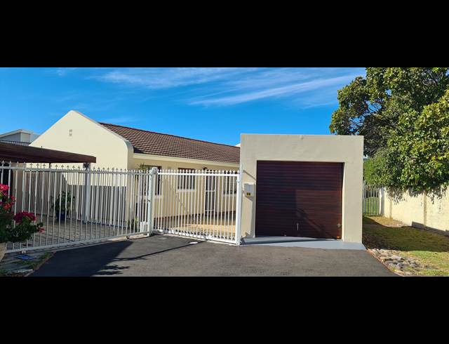 3 bed property to rent in DREYERSDAL