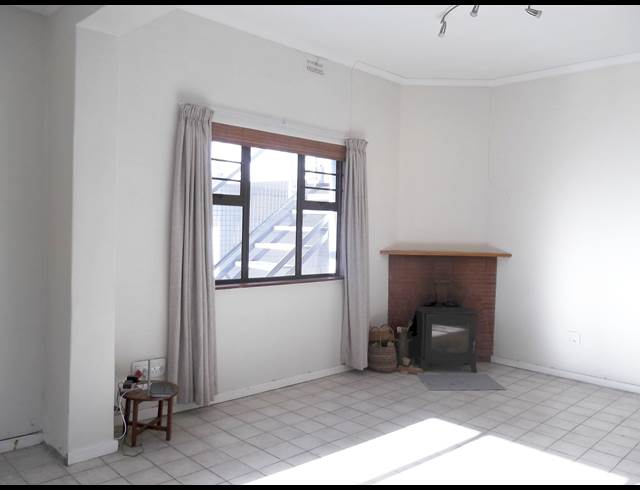 3 bed property to rent in OBSERVATORY
