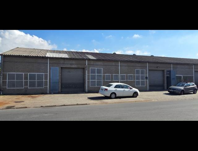 340M² WAREHOUSE TO LET IN DAL JOSAFAT