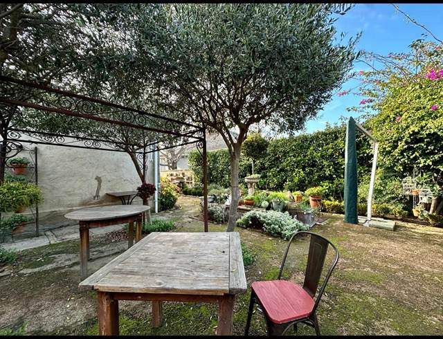 622M² BUSINESS TO LET IN AUDAS ESTATE