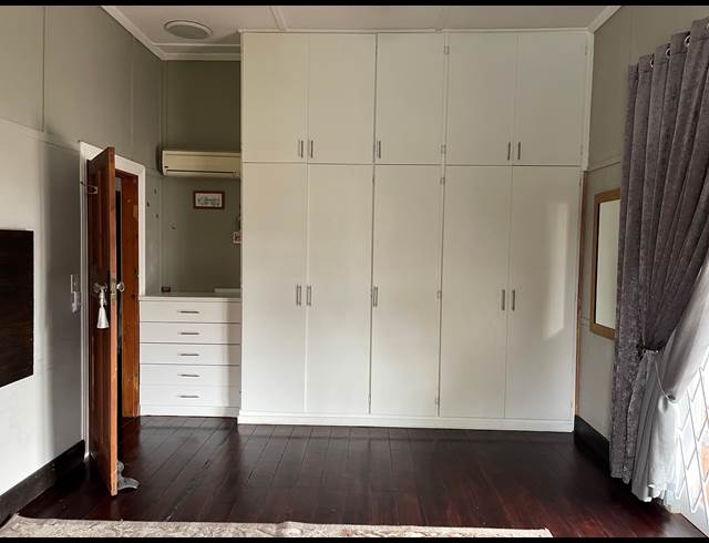 3 BEDROOM HOUSE RENTED IN PADFIELD PARK