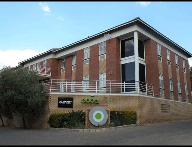 50M² BUILDING TO LET IN FOURWAYS