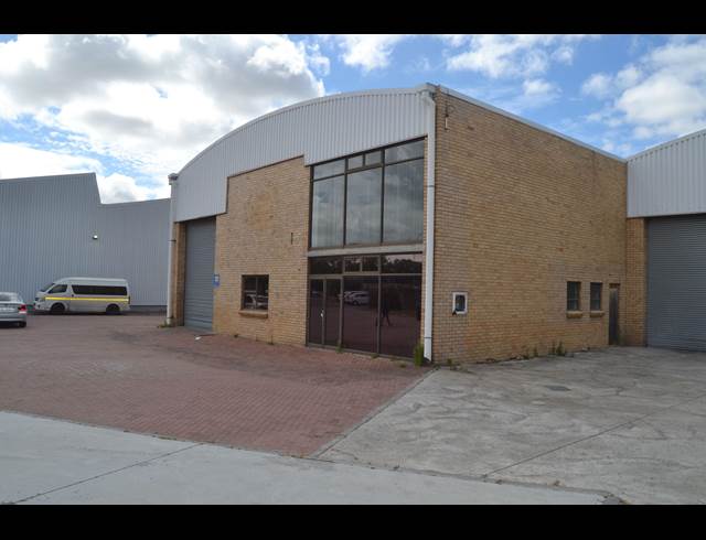 273M² WAREHOUSE TO LET IN BELLVILLE SOUTH