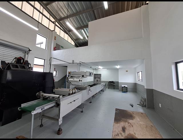 155M² MINI FACTORY RENTED IN BALLITO CENTRAL