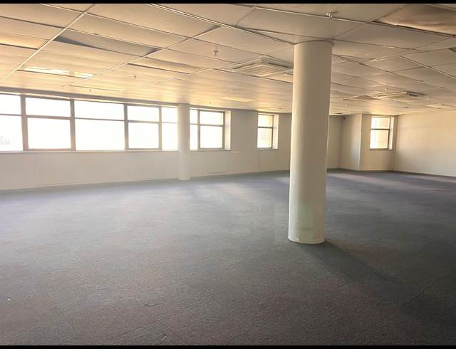 1,200M² OFFICE TO LET IN GERMISTON CENTRAL