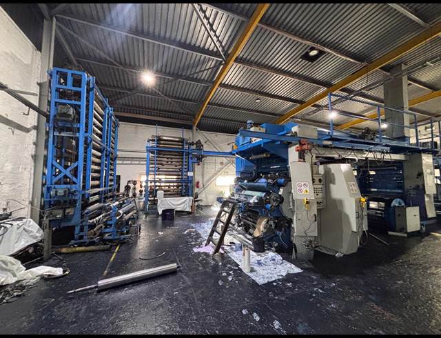 778M² WAREHOUSE TO LET IN SPRINGFIELD