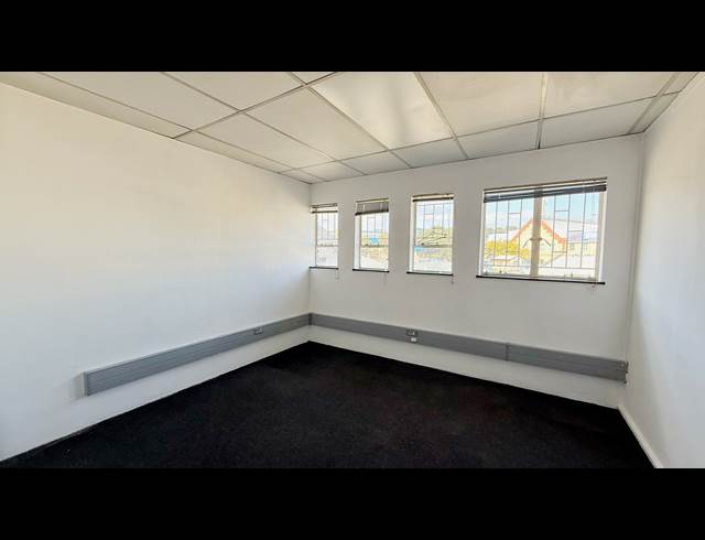 420M² WAREHOUSE TO LET IN MEADOWDALE