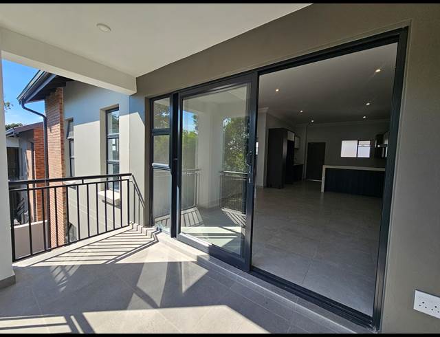 3 BEDROOM APARTMENT TO LET IN BRYANSTON