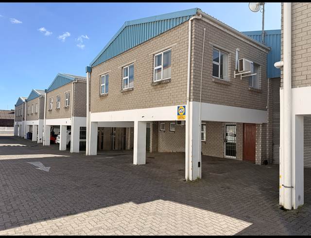 380M² WAREHOUSE TO LET IN PAROW INDUSTRIAL