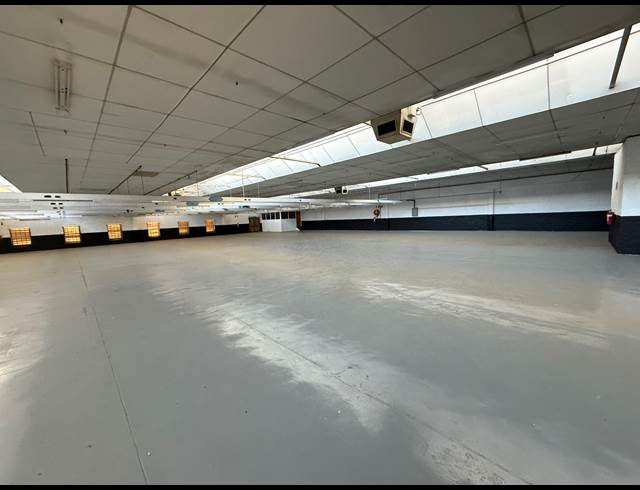 1,235M² WAREHOUSE TO LET IN MALMESBURY INDUSTRIA