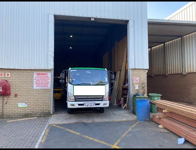518M² WAREHOUSE TO LET IN BALLITO CENTRAL