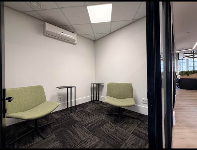 270M² OFFICE TO LET IN GARDENS