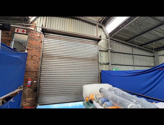 1,150M² WAREHOUSE TO LET IN WADEVILLE