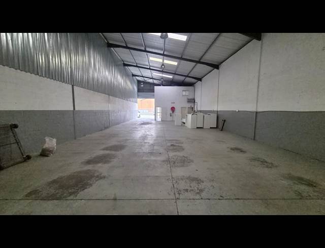 293M² WAREHOUSE TO LET IN KILLARNEY GARDENS