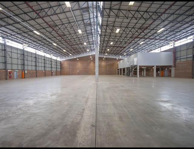3,227M² WAREHOUSE TO LET IN POMONA AH