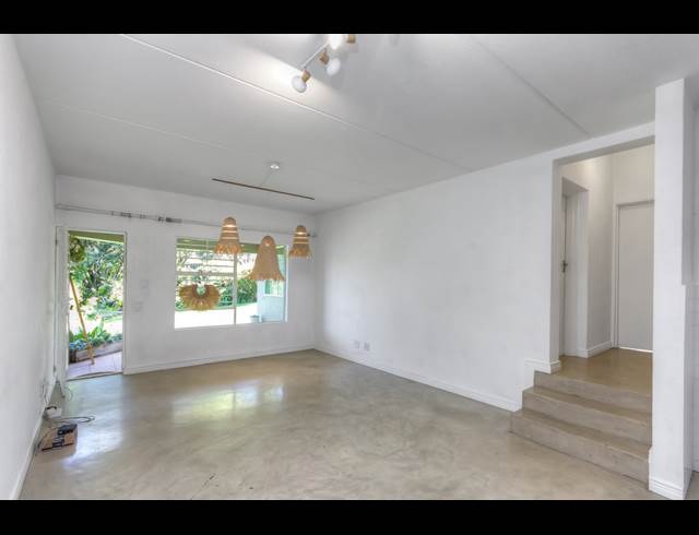 2 BEDROOM APARTMENT TO LET IN BRYANSTON