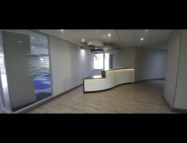 580M² OFFICE TO LET IN WOODMEAD